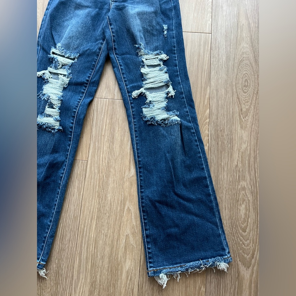 Judy Blue Dark Wash Distressed Flare Dad Jeans Size 5 | 27 Mid Rise - Picture 2 of 5